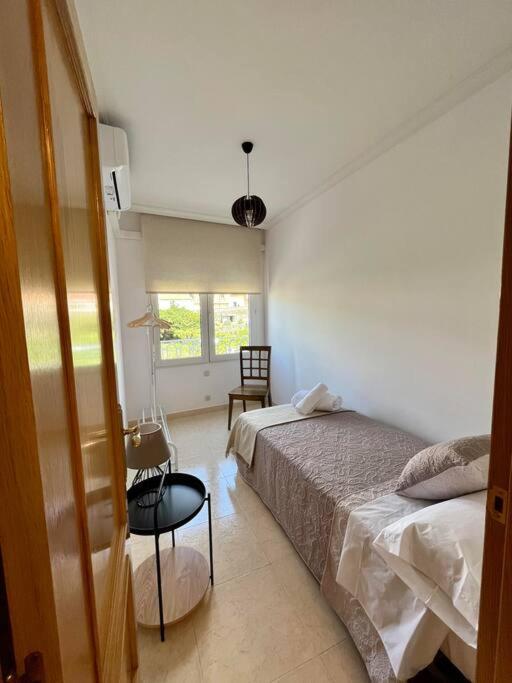Piso Centro Arenas: Mira Gredos Apartment Arenas de San Pedro Bagian luar foto