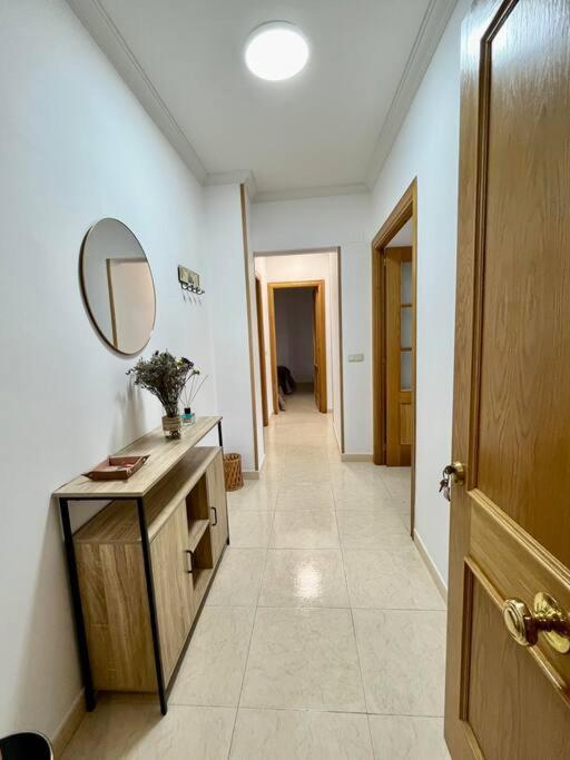 Piso Centro Arenas: Mira Gredos Apartment Arenas de San Pedro Bagian luar foto